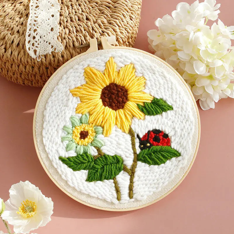 DIY Embroidery Kits For Beginner Craft Punch Needle Set Rug for Starter Kits with Stamped Sunflower Pattern Fabric Yarn Hoop