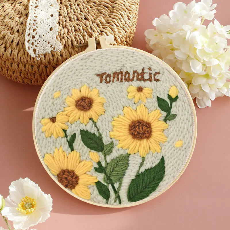 DIY Embroidery Kits For Beginner Craft Punch Needle Set Rug for Starter Kits with Stamped Sunflower Pattern Fabric Yarn Hoop