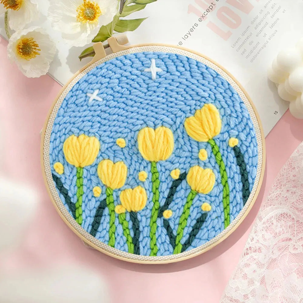 Floral Yarn Decor - Punch Needle Kit